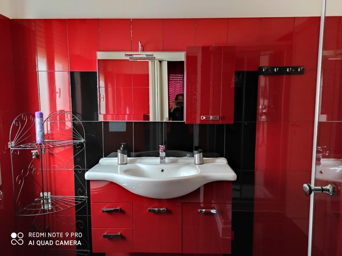 Beb Da Gaia E Giulio Bed and Breakfast Reno Di Leggiuno Εξωτερικό φωτογραφία
