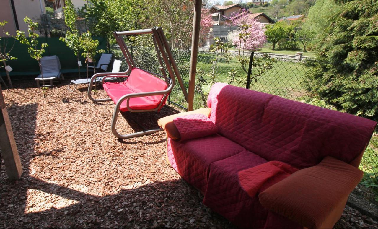 Beb Da Gaia E Giulio Bed and Breakfast Reno Di Leggiuno Εξωτερικό φωτογραφία